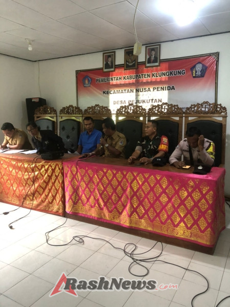 Hadiri Musdes APBDes 2026, Babinsa Pejukutan Tegaskan Sinergi Aparat Kewilayahan Sukseskan Pembangunan Desa