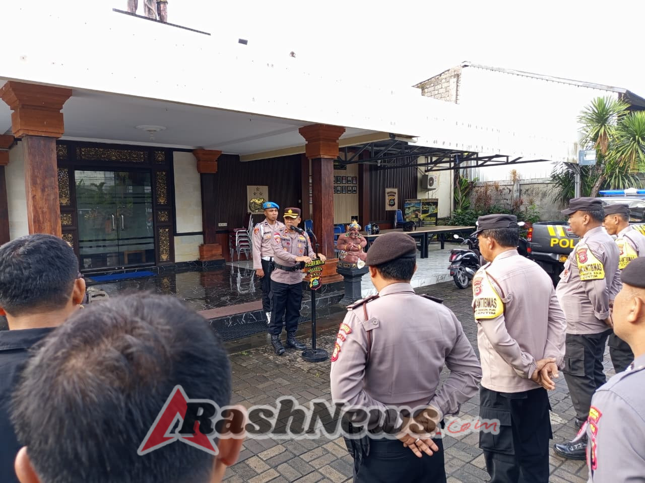 Antisipasi Dinamika Kamtibmas Wilayah, Kapolsek Dentim Pimpin Apel Jam Pimpinan