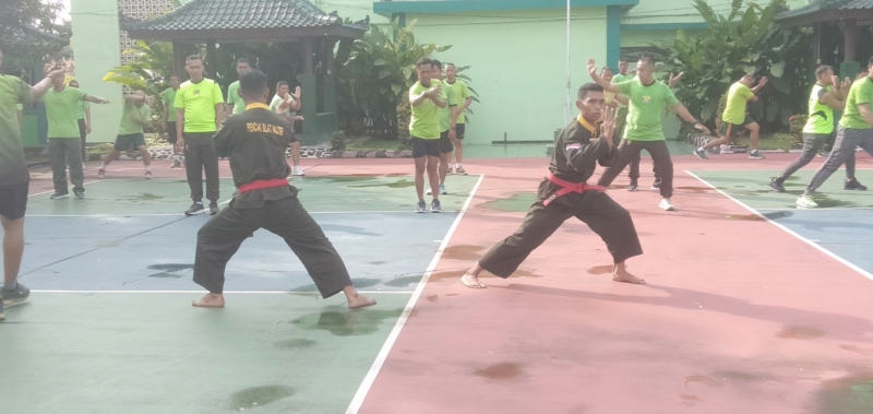 Pencak Silat Militer, Kodim Klungkung Perkuat Fisik, Mental Prajurit Dan Lestarikan Budaya Bangsa