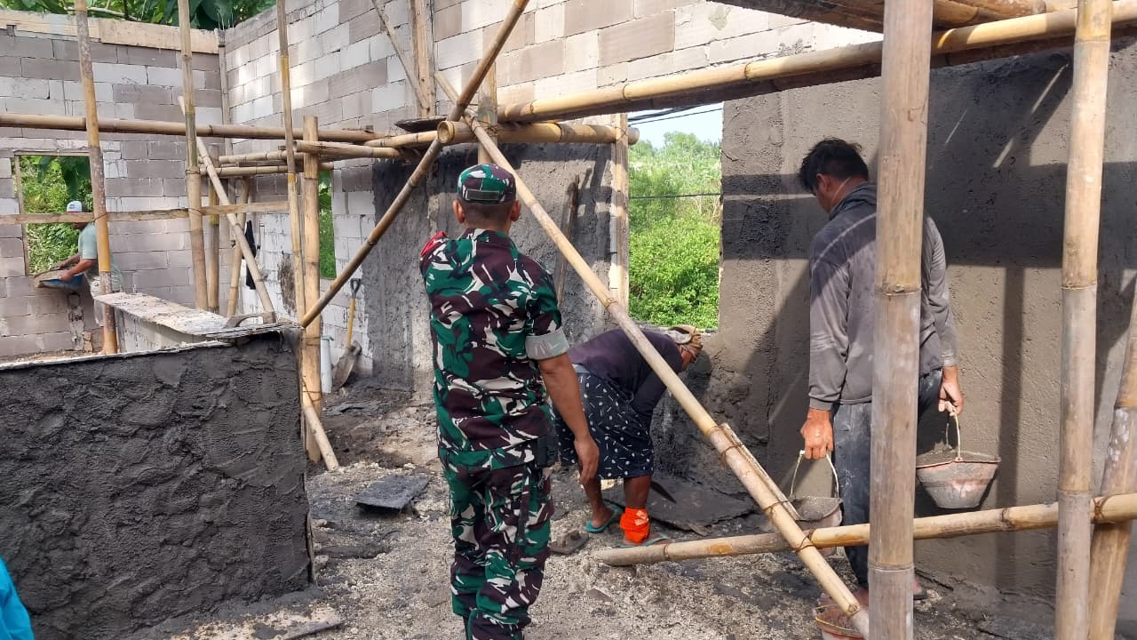 Pantau Progres Pembangunan Dapur Sehat Di Lembongan, Koptu Kuswara Tegaskan Komitmen TNI Siap Sukseskan Program MBG