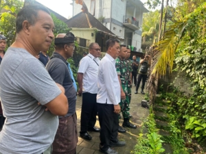 Dandim Gianyar Tunjukkan Kepedulian Infrastruktur dengan Meninjau Jembatan Silakarang