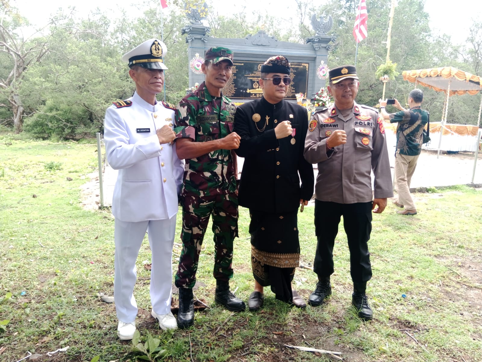 Bersama DPD RI dan Dankopsal, Danramil Gerokgak Saksi Peresmian Monumen KRI Nanggala 402 sebagai Literasi Kebangsaan