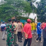 Pererat Kemanunggalan TNI–Rakyat, Koramil Lape Lopok Hadiri Jalan Santai di Kecamatan Lopok