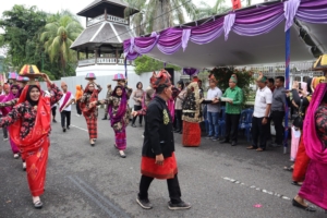 ‎Dukungan Kodim 1607/Sumbawa, Kearifan Lokal Samawa Bersatu dalam Karnaval Budaya HUT Sumbawa ke-67