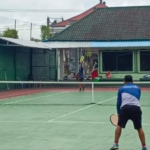 Tenis Lapangan Bersama, Dandim Klungkung Perkuat Sinergi Dan Silahturahmi