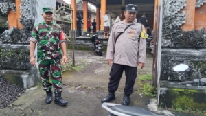 Proses Demokrasi Tingkat Desa Berlangsung Kondusif, Babinsa Hadir Amankan Pemilihan Kadus