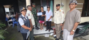 Perkuat Keamanan Wilayah, TNI-Polri dan Satpol PP Dampingi Dukcapil Pendataan Penduduk di Desa Gerokgak