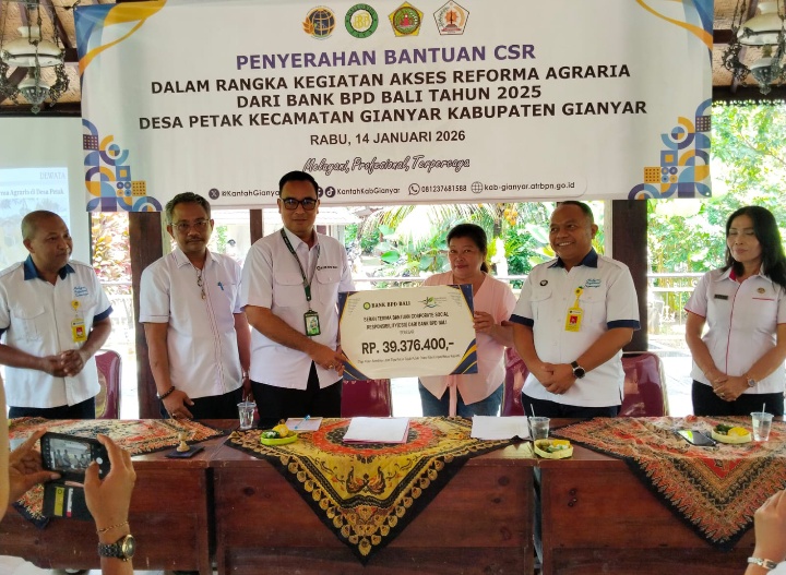 BPD Bali Serahkan Bantuan CSR Rp39 Juta untuk Kelompok Jayantisari, Dukung Pertanian Organik di Desa Petak!