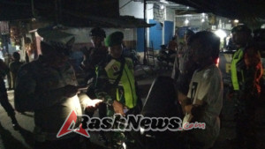 Jaga Kamtibmas, TNI–Polri Patroli Titik Keramaian di Wilayah Sape