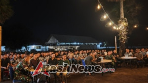 Yonif TP 834/WM melaksanakan kegiatan penyambutan malam Tahun Baru 2026 yang bertempat di Marheling Area Aeramo pada Selasa, 31 Desember 2025.