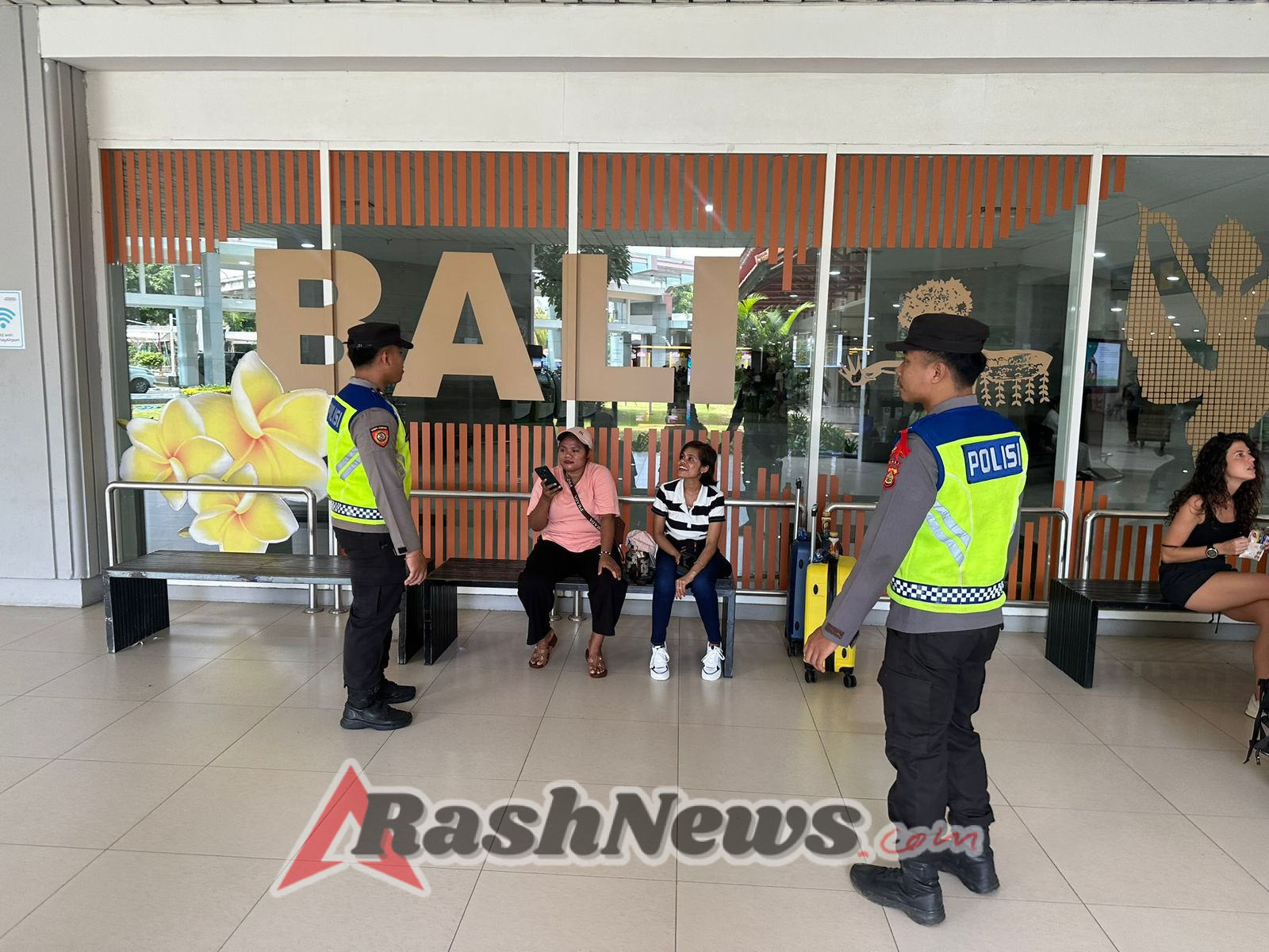 Menjelang Akhir Libur Nataru, Keamanan Bandara Ngurah Rai Diperketat