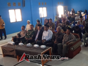 ‎Babinsa Desa Bebidas Hadiri Pelantikan dan Pengambilan Sumpah Pj Kepala Desa dan Perangkat Desa ‎Wanasaba – Lombok Timur. ‎