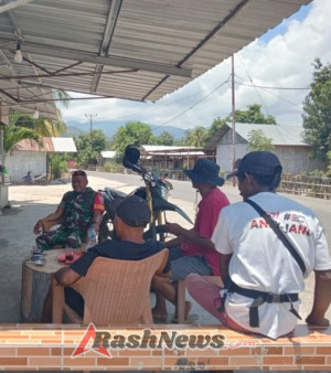 Pemantauan Keamanan Wilayah dan Komsos, Babinsa Niranusa Pastikan Desa Aman dan Tertib