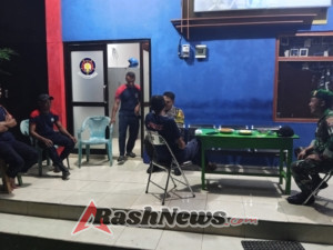 TNI Hadir di Tengah Warga, Koramil 1628-05/Jereweh Laksanakan Patroli Kamtibmas