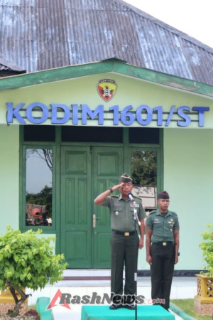 Upacara Bendera Awal Tahun 2026, Kasdim 1601/Sumba Timur Tekankan Disiplin Prajurit