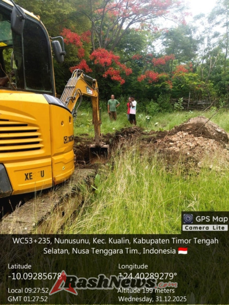 Sinergi TNI dan Masyarakat, Babinsa Awasi Penggalian Pondasi KDKMP