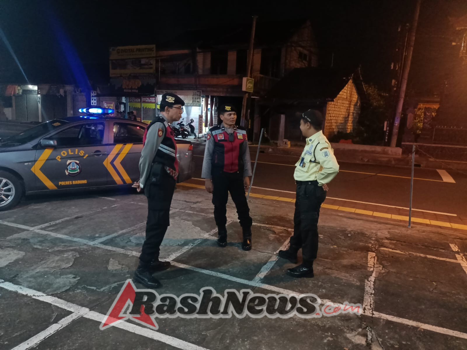 Hadir di Tengah Masyarakat, Patroli Biru Polres Badung Jaga Keamanan Dini Hari