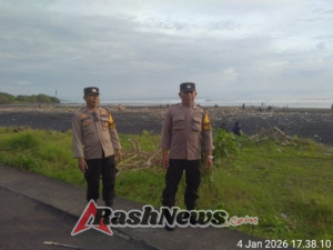 Polsek Kerambitan laksanakan Pengamanan kegiatan Masyarakat di Obyek Wisata Pantai Kelating