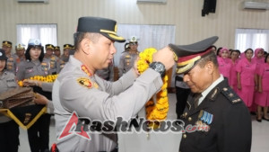 Polresta Denpasar Gelar Upacara Kenaikan Pangkat Periode 1 Januari 2026 Dirangkaikan Wisuda Purna Bhakti
