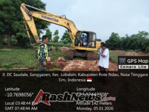 Babinsa Serka Ishak Manafe Monitoring Distribusi Material KDKMP di Desa Lekunik