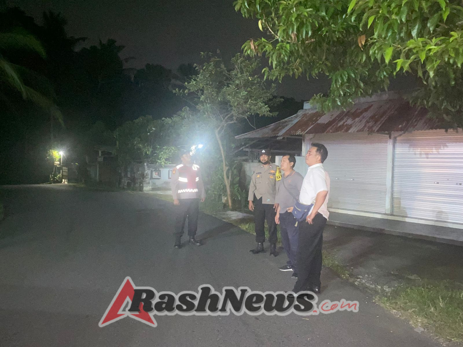 Minimalisir Gangguan Kamtibmas Malam Hari, Polsek Bebandem Gelar Blue Light Patrol