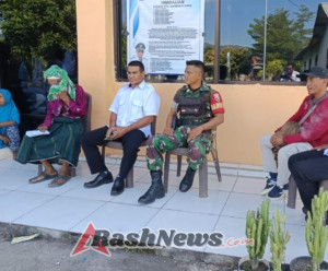 Babinsa Kodim 1614/Dompu Laksanakan Komsos di Kantor Desa Riwo