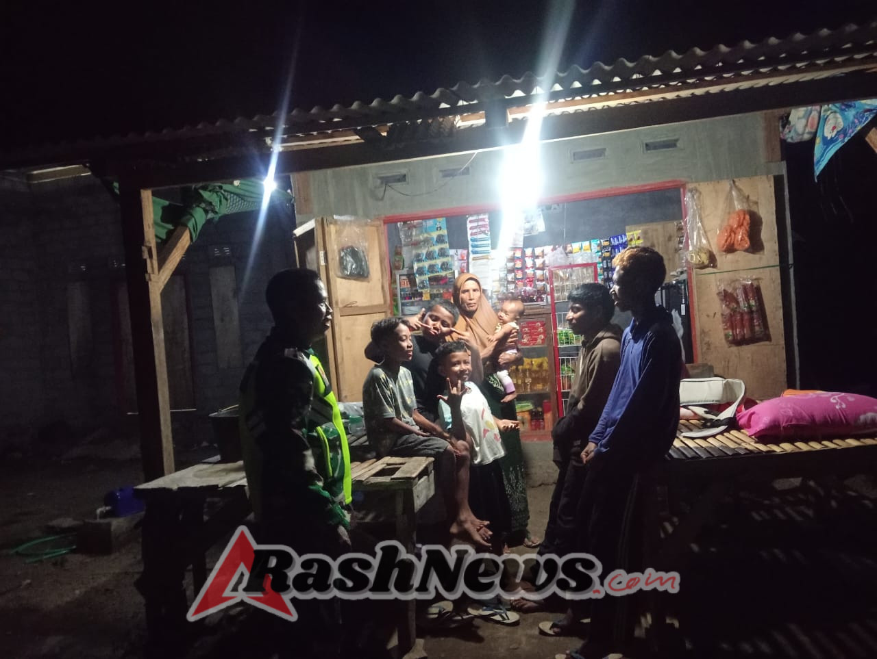 Serma Burhanudin Ajak Warga Rasabou Hidup Harmonis dalam Rangka Jaga Kerukunan