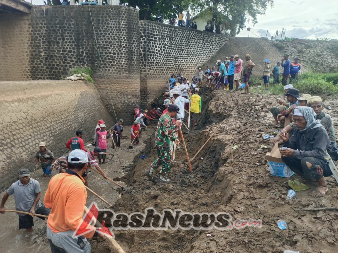 Sungai Dam Diwu Moro Bersih, Babinsa dan Warga Sepakat Jaga Kelestarian