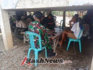 Babinsa Koramil 1628-01/Taliwang Turun ke Warga Jaga Keamanan Lingkungan