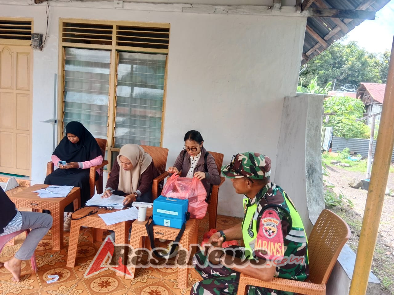 Babinsa Ende Dukung Kegiatan Posyandu, Tingkatkan Kesehatan Warga Balita, Remaja, dan Lansia