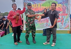 Danramil 1608-04/Woha Berikan Himbauan Sportivitas dalam Final Garuda Nisa Cup