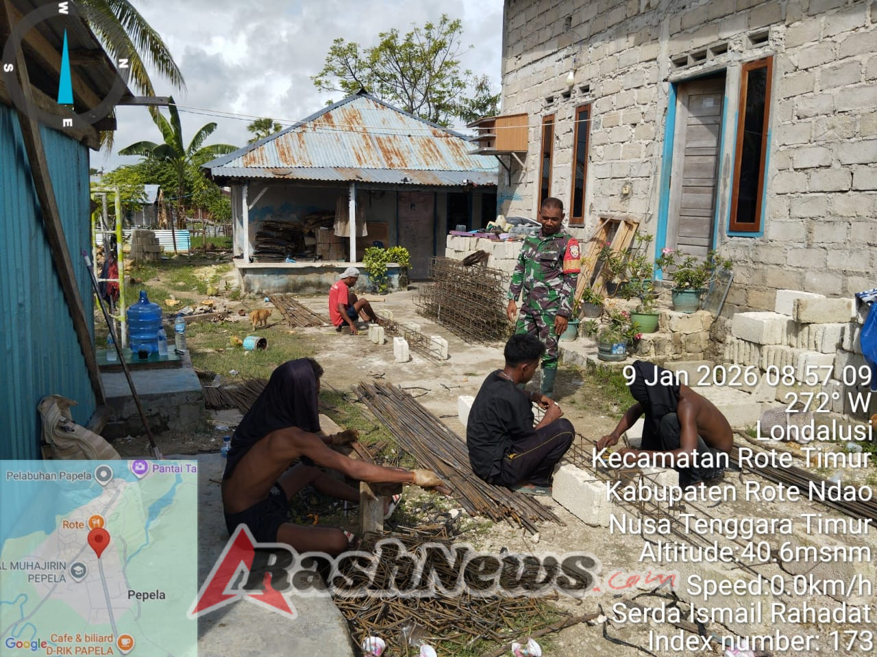 Babinsa Rote Timur Pastikan Pekerjaan Behel Slof Bawah KDKMP Berjalan Aman dan Terkendali