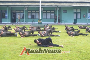 Prajurit Kodim 1614/Dompu Antusias Ikuti Latihan Pencak Silat Militer