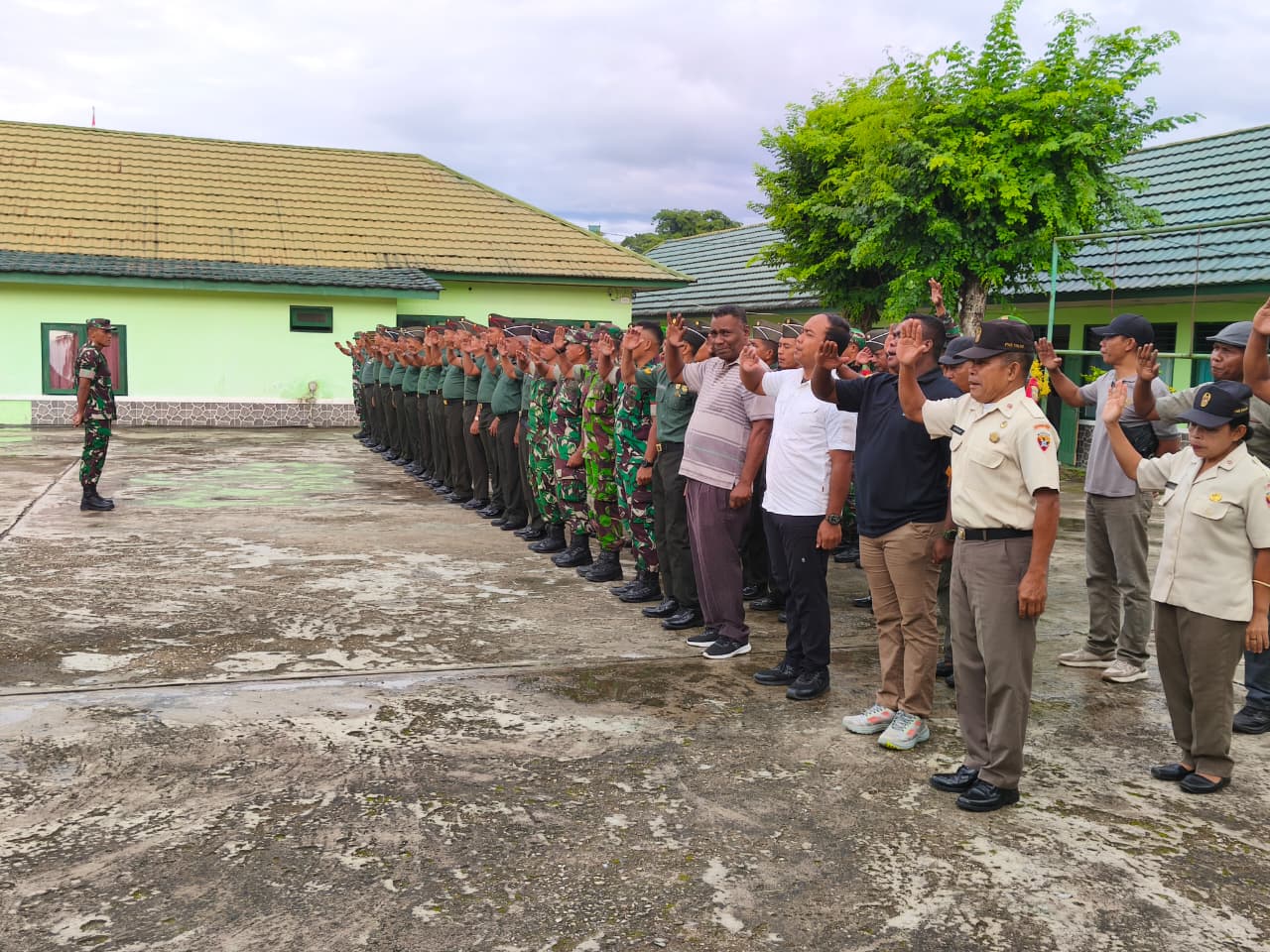 Tingkatkan Semangat di Tahun Baru, Dandim 1613/Sumba Barat Beri Penekanan kepada Anggota