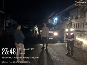 Polsek Bebandem Laksanakan Blue Light Patrol untuk Antisipasi Gangguan Kamtibmas