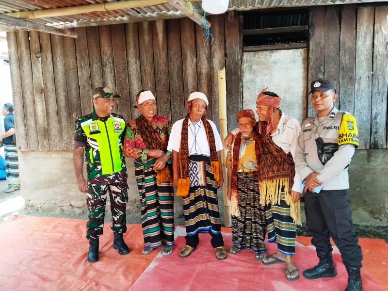 Sinergi TNI, Polri, dan Tokoh Adat, Desa Gheoghoma Tetap Aman dan Nyaman