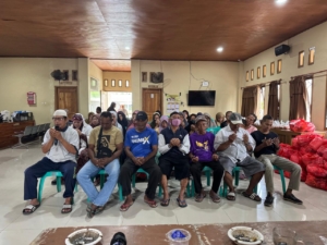 Pembagian Sembako di Desa Bukit Damai Berjalan Aman dan Lancar