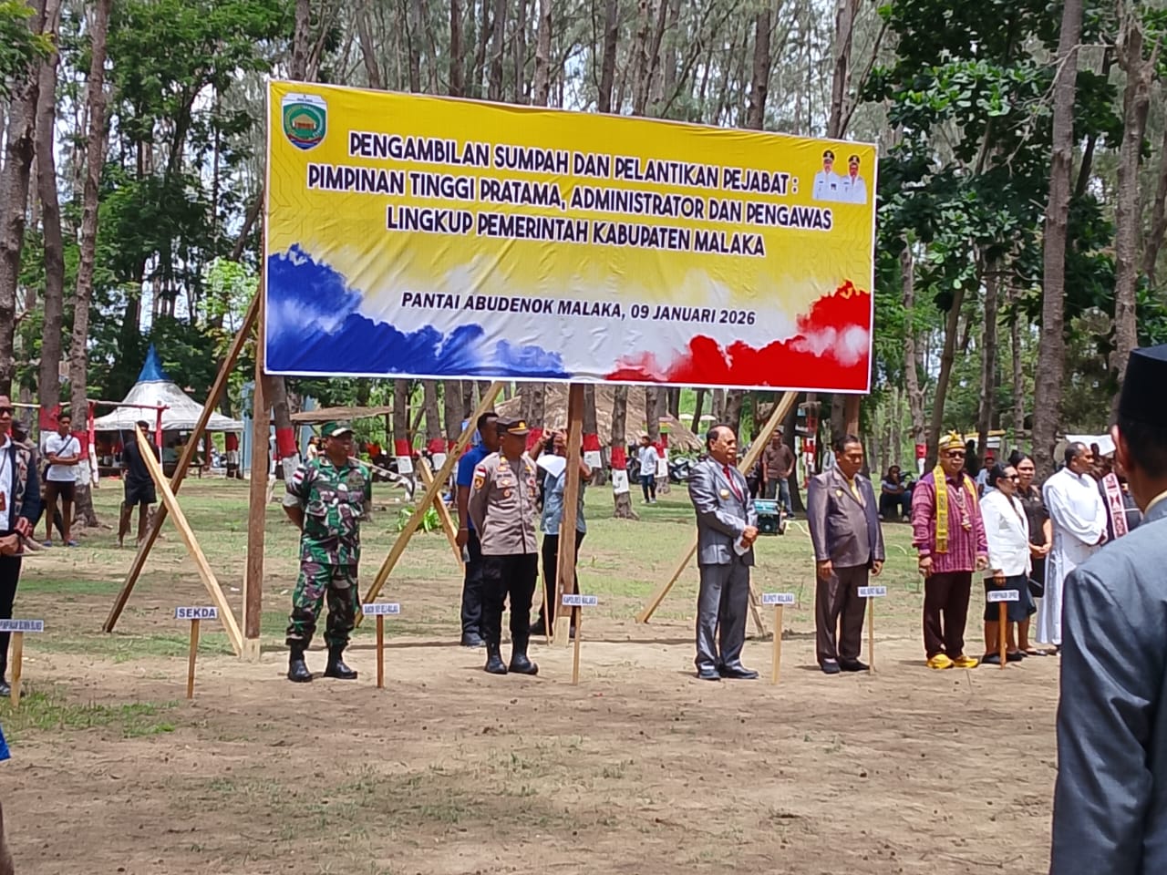Perkuat Sinergi, Danramil Biudukfoho Wakili Dandim Hadiri Pelantikan Pejabat Lingkup Pemda Malaka