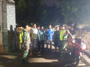 Patroli Siskamling Sinergikan Warga dan Koramil di Kecamatan Sape dan Lambu