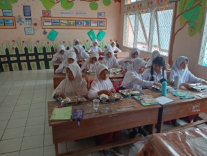 Program SPPG Kodim 1608/Bima Tingkatkan Gizi Ribuan Siswa di Kota Bima