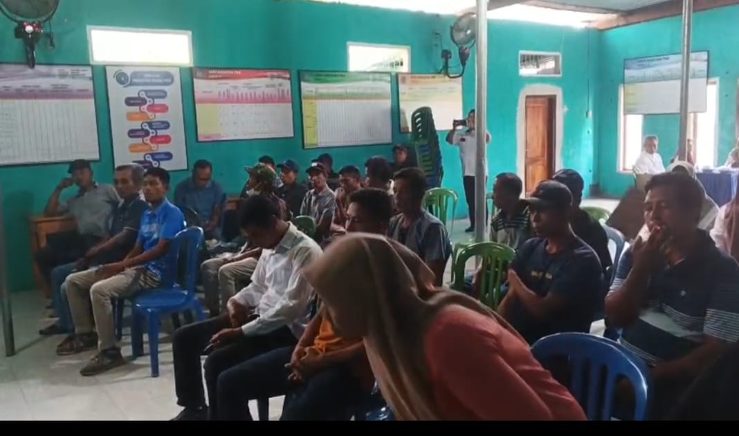 Babinsa Bangkat Monteh Dukung Kelancaran Pembangunan Irigasi Bintang Bano