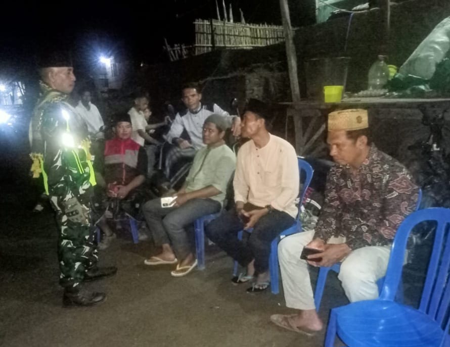 Babinsa Desa Lere dan Tolouwi Perkuat Keamanan Malam melalui Patroli Terpadu