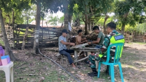 Babinsa Koramil 1627-03/Batutua Pantau Pekerjaan Behel KDKMP di Desa Netenaen