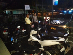 Cegah Gangguan Keamanan, Patroli Harkamtibmas Samapta Polsek Abiansemal Digelar Rutin