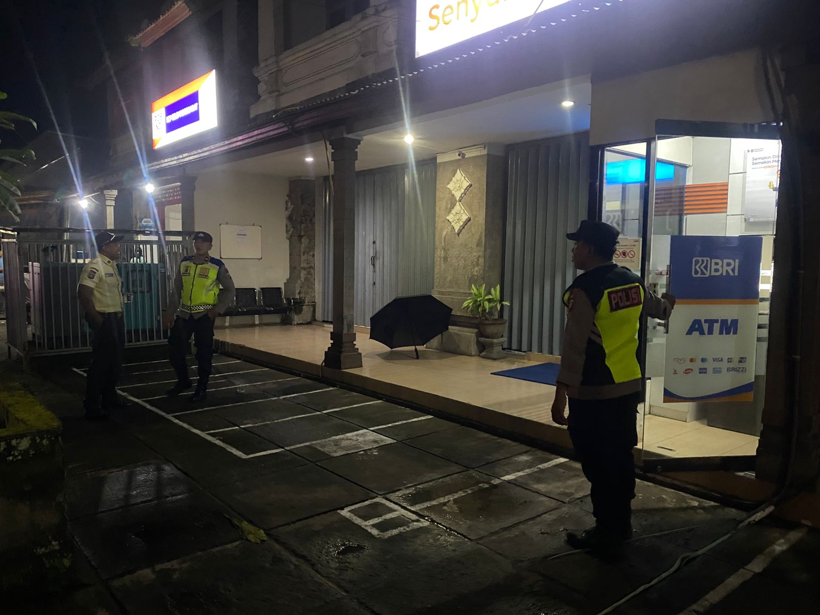 Polsek Selemadeg barat Gelar Patroli Malam Menjelang Dini Hari