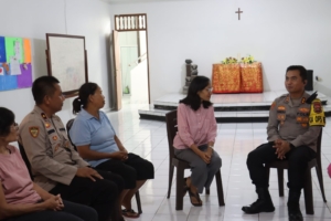 Kapolres Gianyar Laksanakan Program Polri Untuk Masyarakat Jumat Curhat/Orti Krama Bali di Gereja GKPB Margi Kahuripan