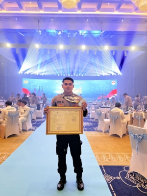 Personel Polsek Denpasar Selatan Raih Penghargaan Kapolri Usai Sumbang Medali Perak SEA Games 2025