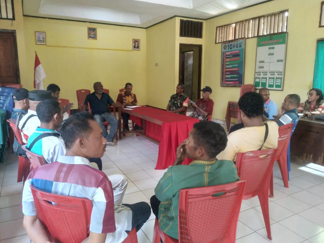 Babinsa Hadir dalam Rapat Evaluasi Tahunan Kelurahan Mutiara