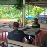 Komsos dan Pamwil Babinsa Ende Tingkatkan Kemanunggalan TNI-Rakyat di Desa Nanganesa