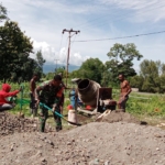 Dari Pendamping Hingga Pekerja, Babinsa Talibura Hadir Nyata dalam Pembangunan KDKMP